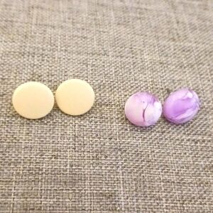 80s Light Butter Yellow and Purple Marble Stud Earrings - Pre-loved